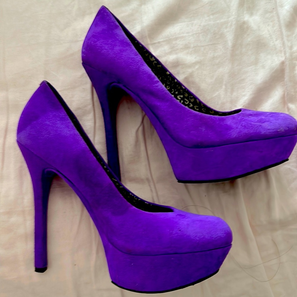 Size 8 Purple Jessica Simpson platform heals